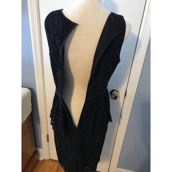 Banana Republic Black Lace Sleeveless Mini Dress with Open Back Size 8 NWOT - Picture 9 of 10